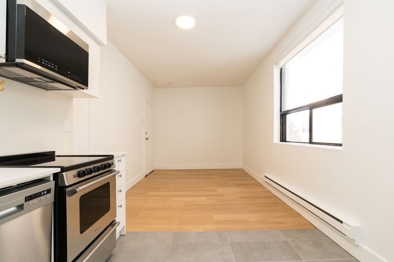 28 Maynard Avenue - Photo 3 of 41