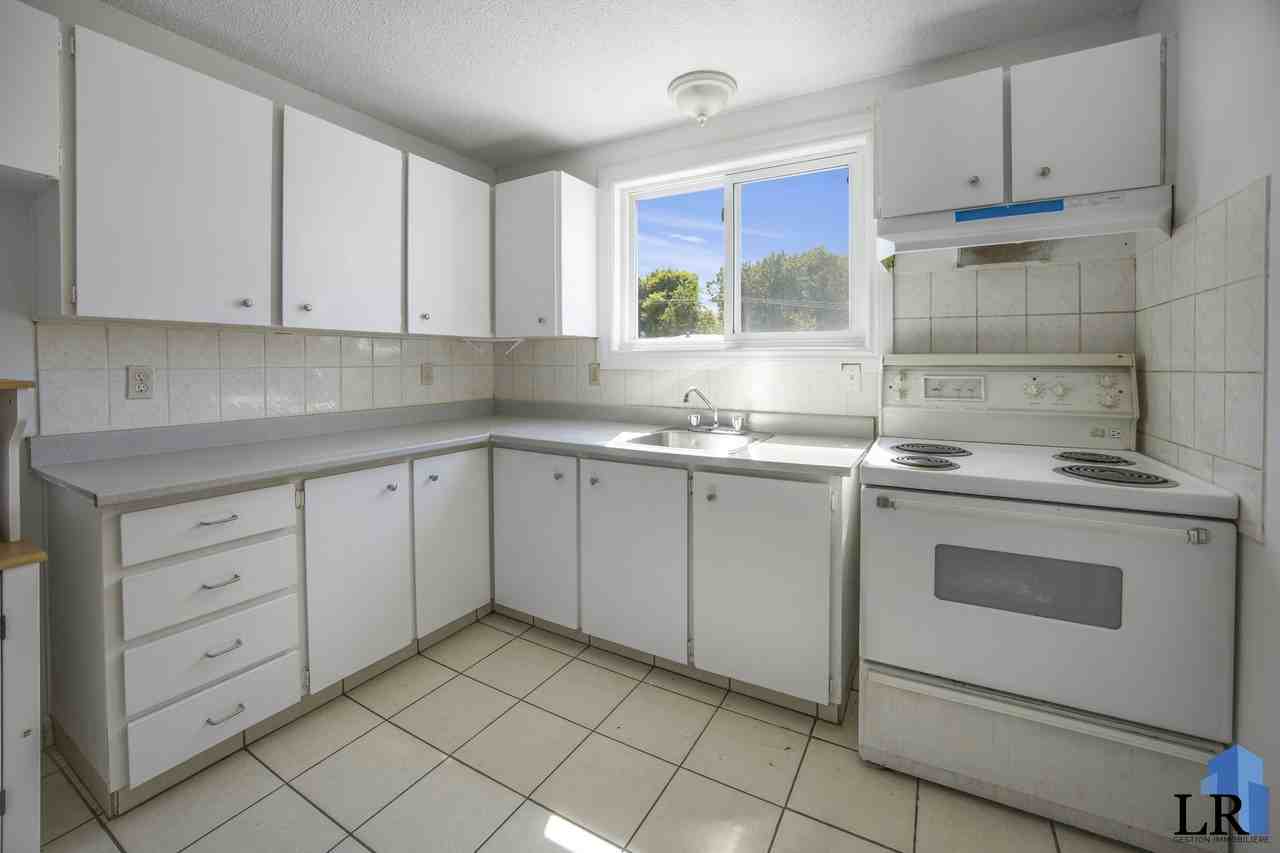 158 Rue Richer - Photo 2 of 9