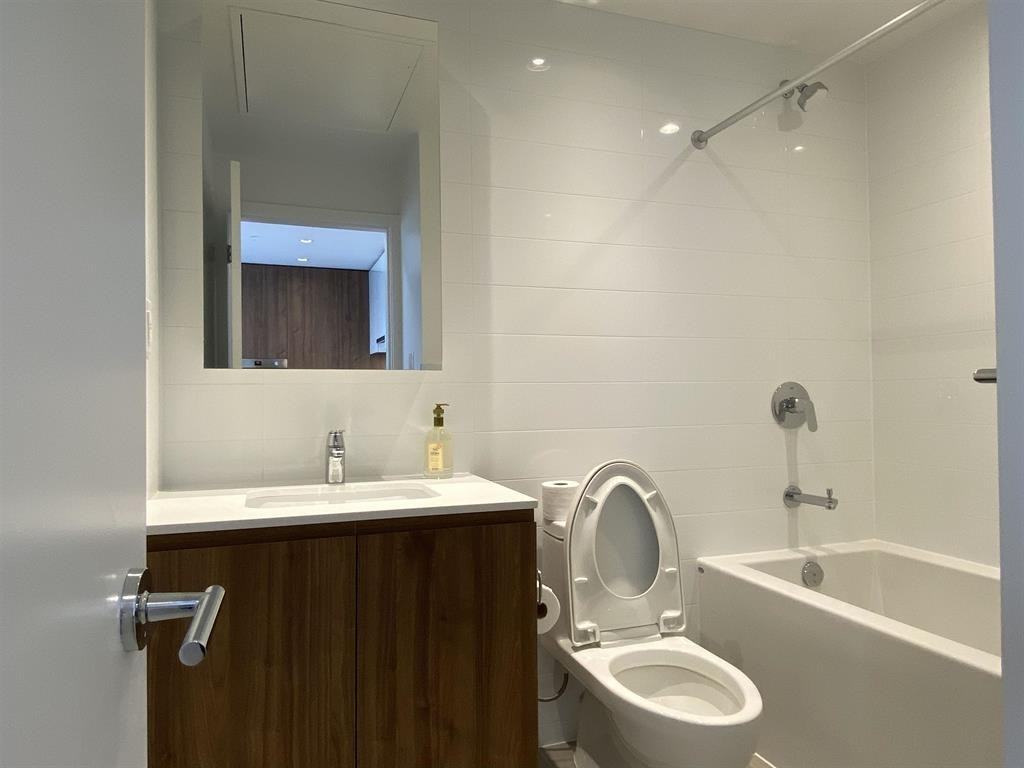 4650 Brentwood Three - Photo 6 of 8
