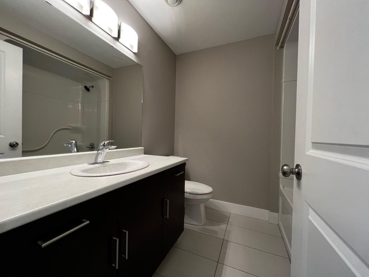 428 Henry Street - Photo 7 of 8