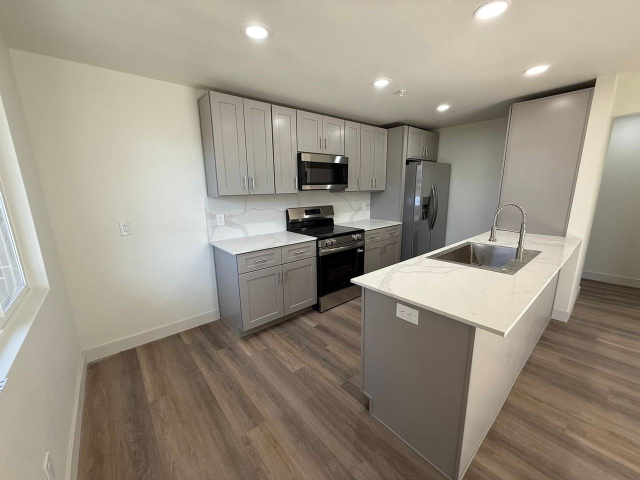 Carlin Street - Photo 2 of 29