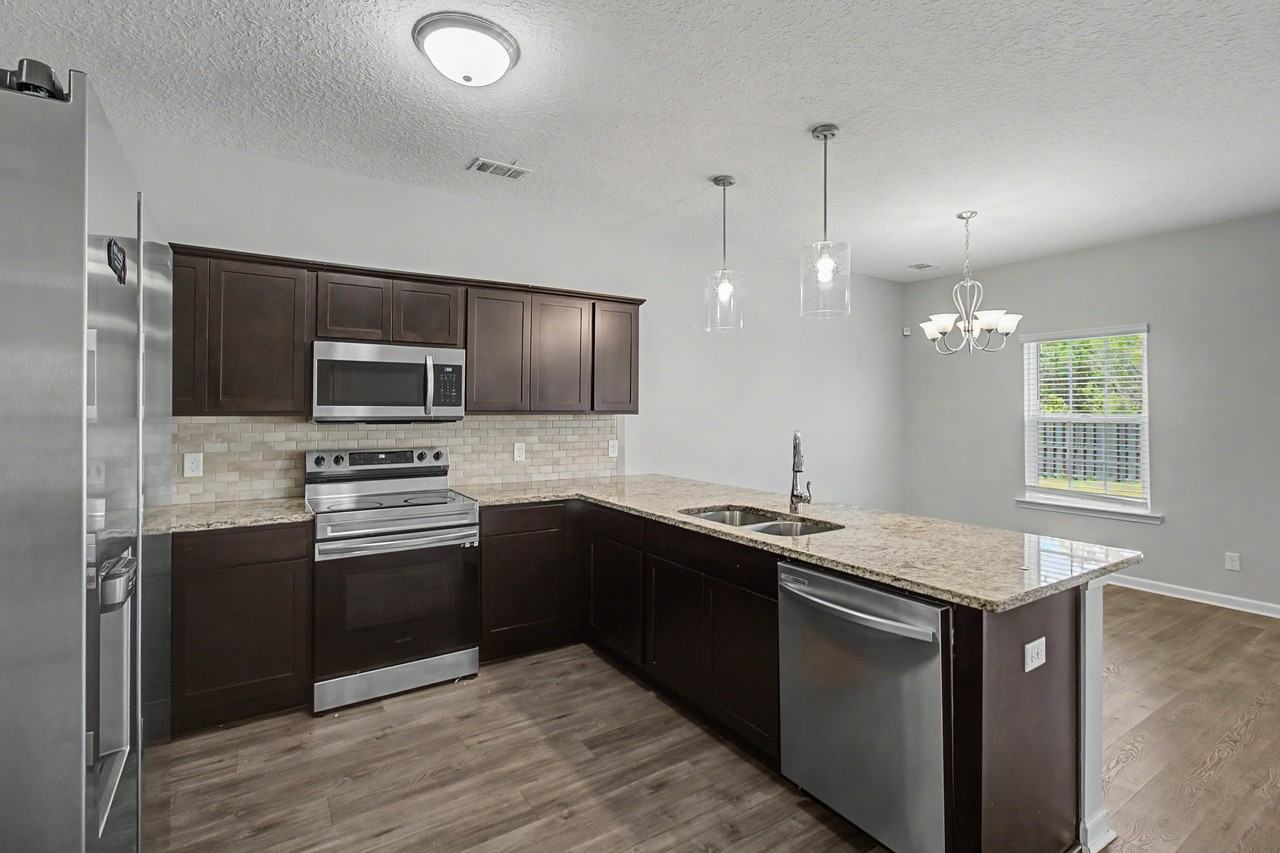 454 Brightleaf Cir #1 - Photo 7 of 41