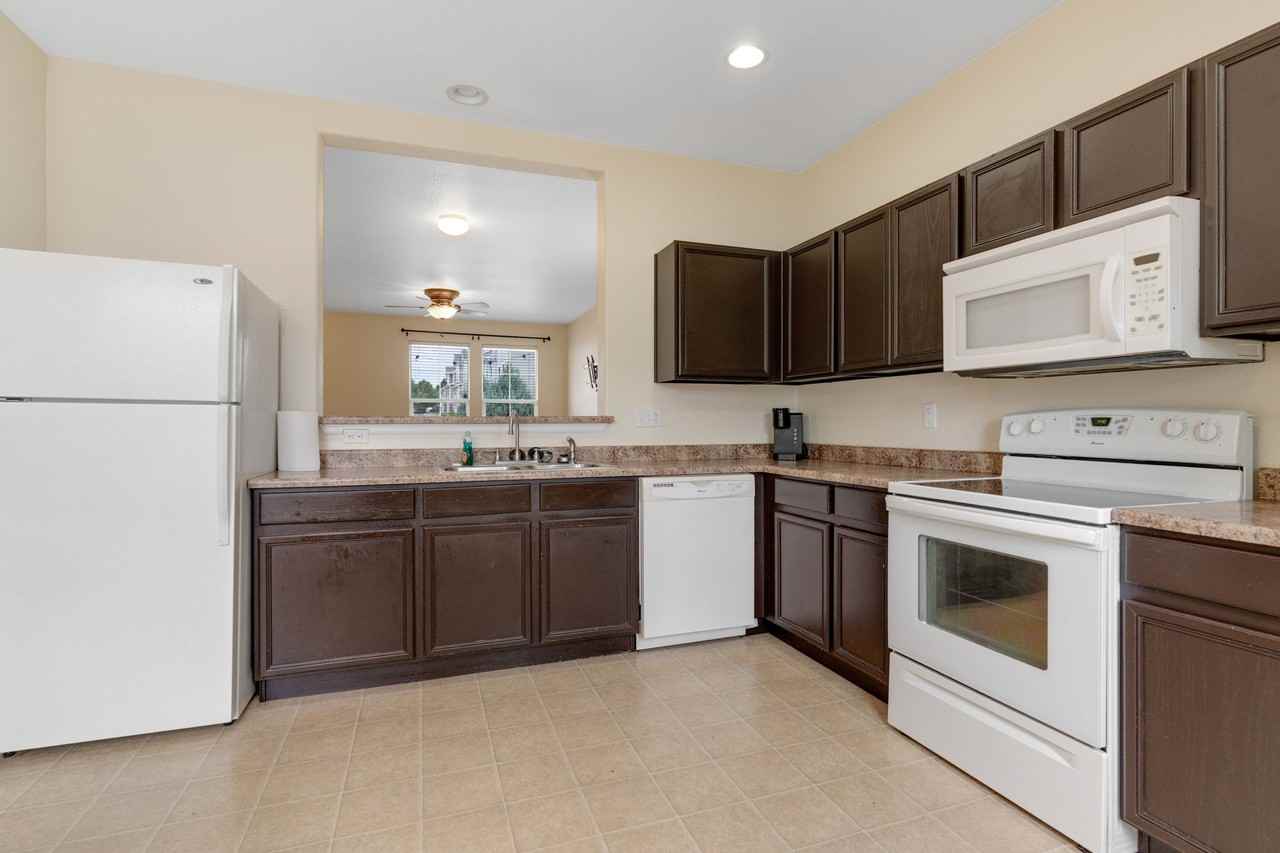7029 Yampa River Hts #1 - Photo 6 of 20