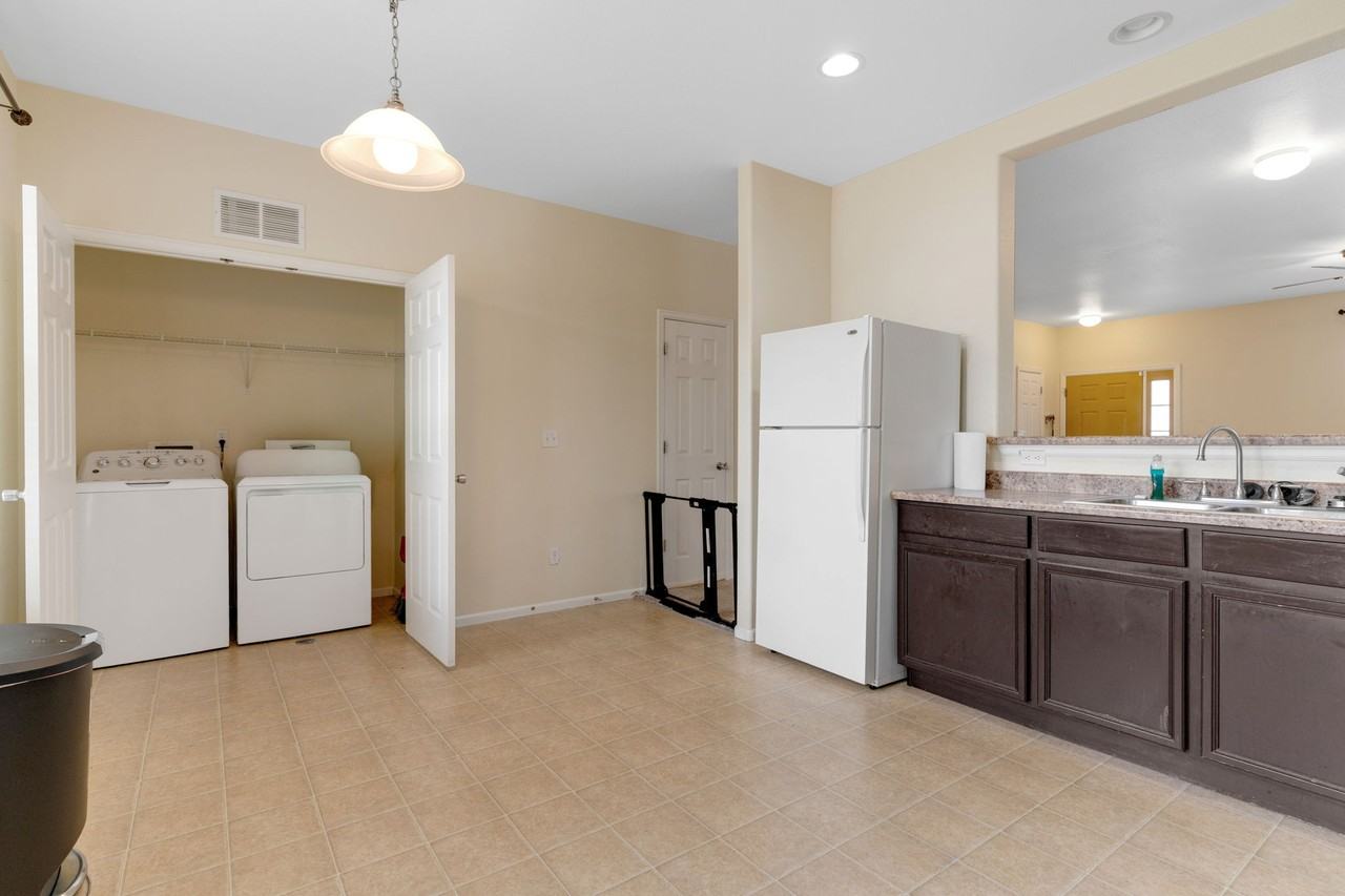 7029 Yampa River Hts #1 - Photo 7 of 20