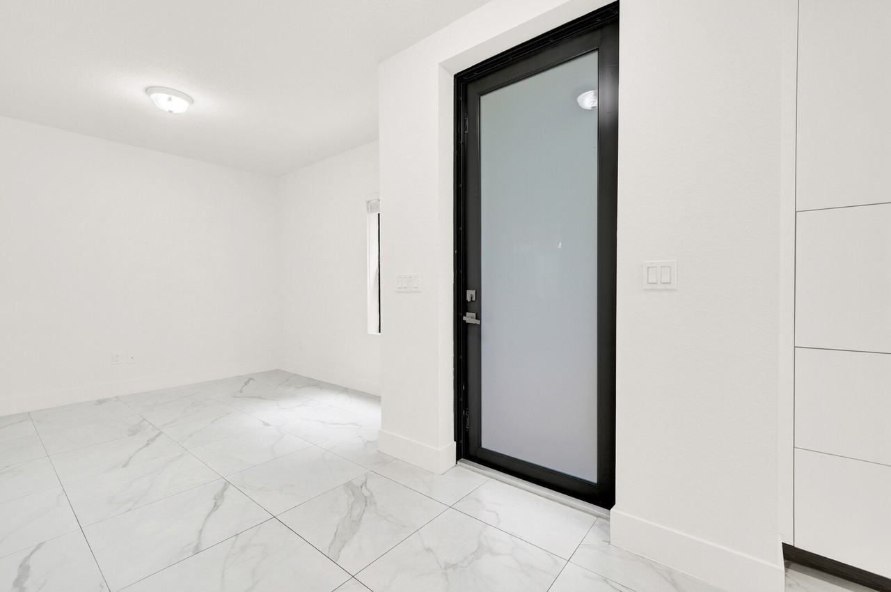 407 Bella Sol Way #1 - Photo 4 of 34
