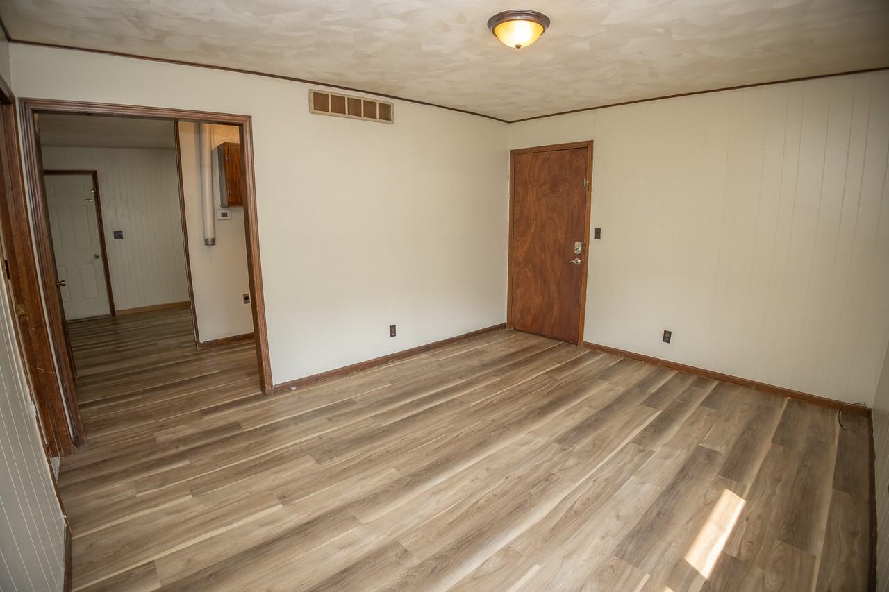 123 Traci Dr #4 - Photo 4 of 18