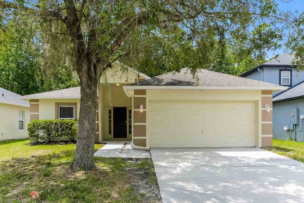 13825 Econ Woods Ln