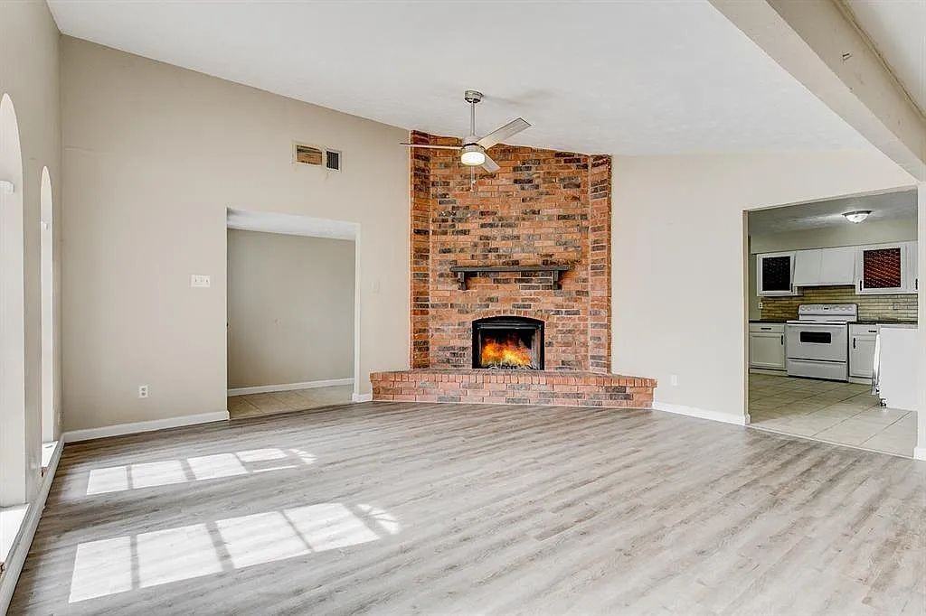 1316 Royster Rd #1 - Photo 4 of 21
