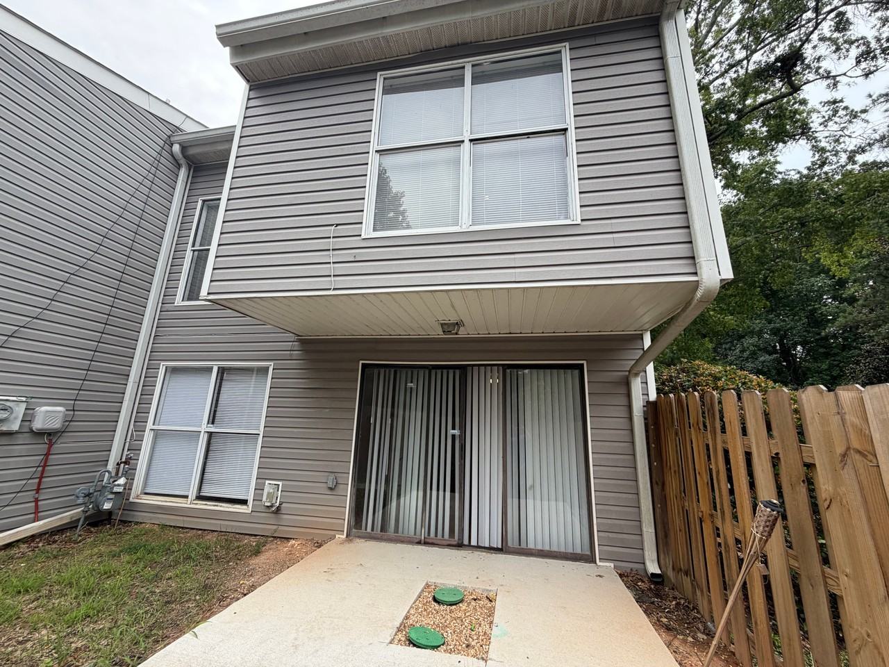 177 Governors Dr - Photo 4 of 38