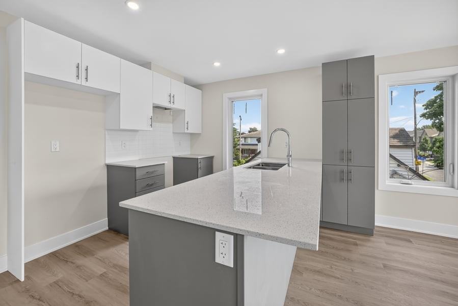 157 Glynn Ave - Photo 3 of 14