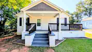 featured image of 21 Old Augusta Rd