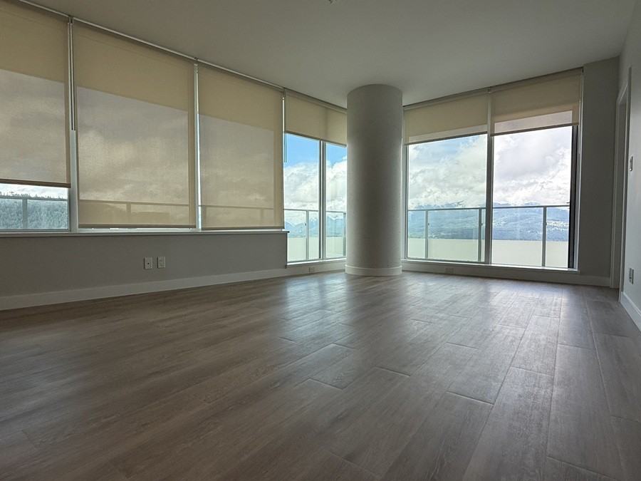 Emerson st 567 - Photo 3 of 33