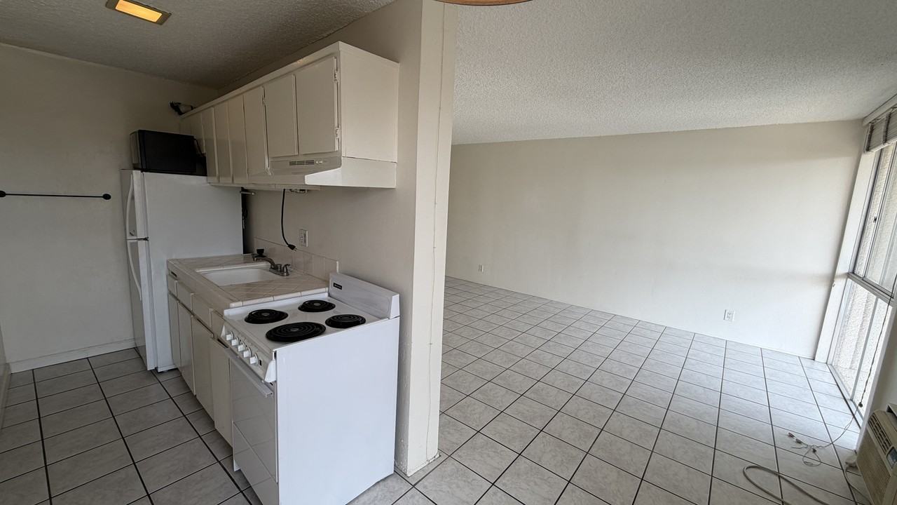 3056 Rue D'Orleans - 374 #374 - Photo 5 of 12