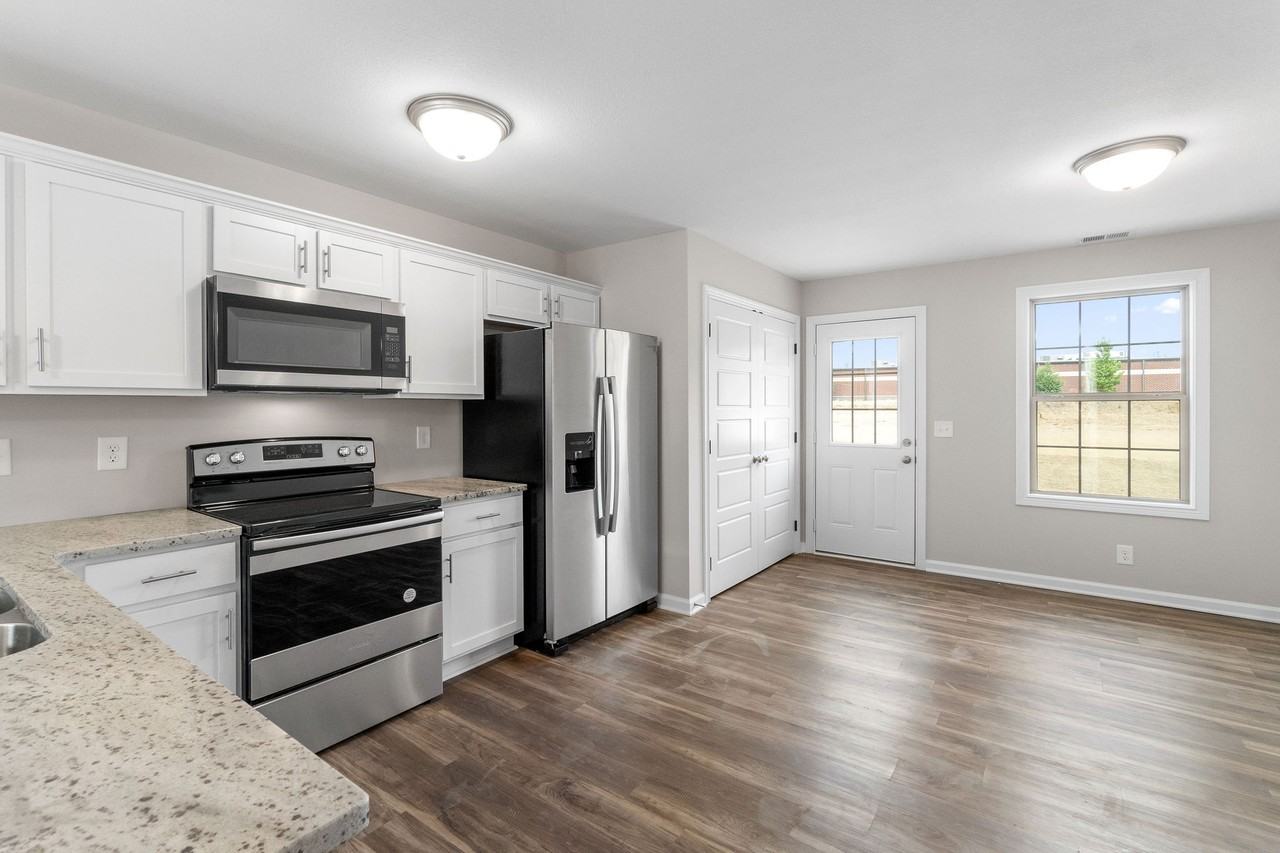 1387 Dover Rd #803 - Photo 2 of 12