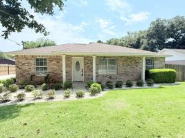featured image of 4993 Mayo Cir