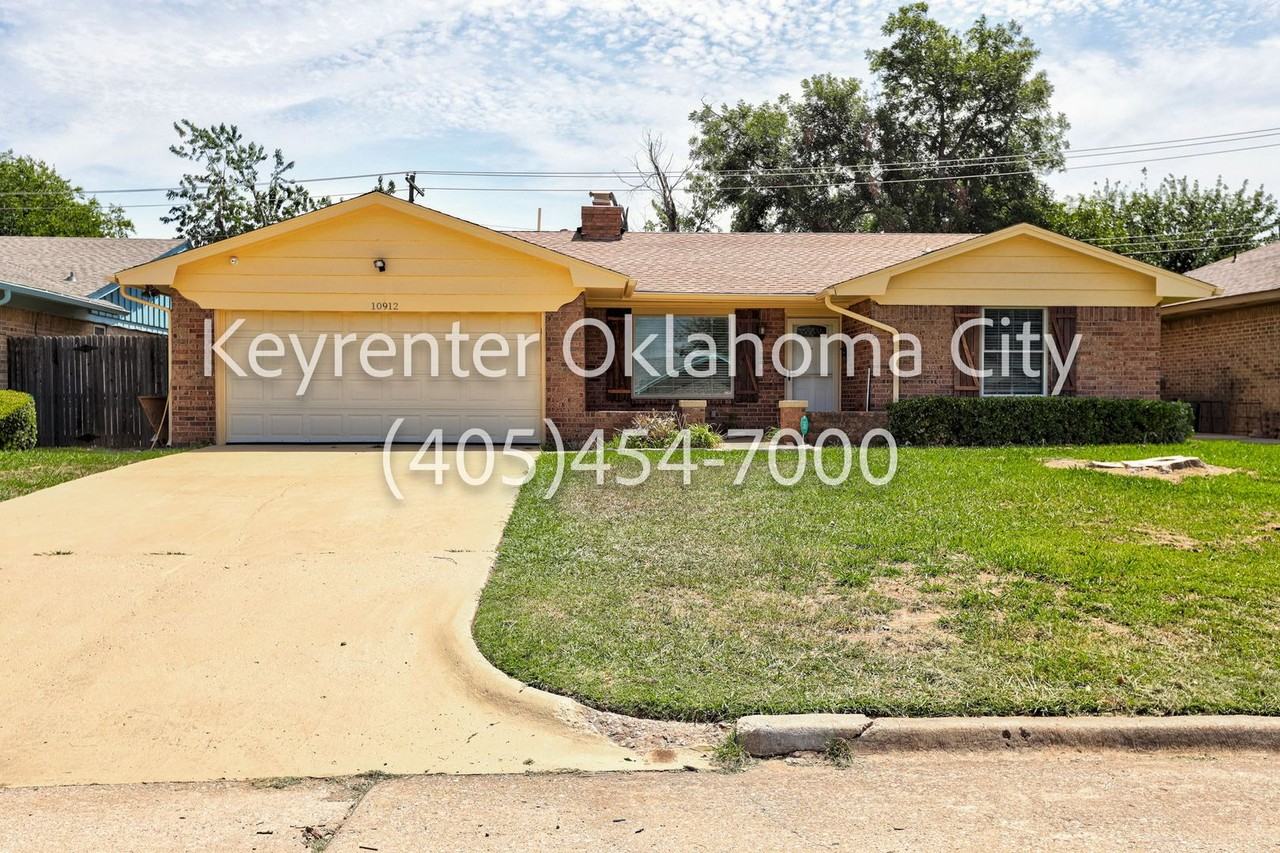 10912 N Blackwelder Ave
