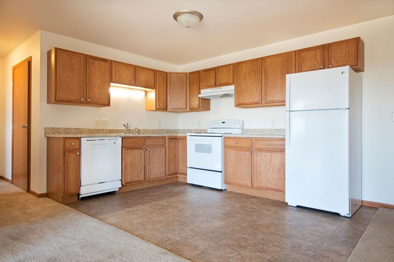 Parkview Apartments - Photo 2 of 27