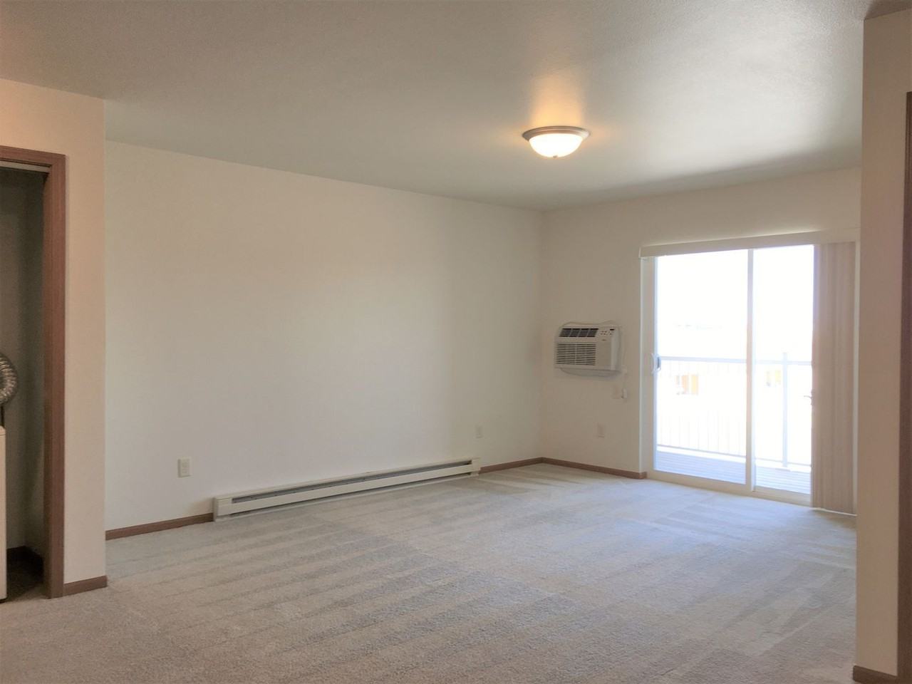 Parkview Apartments - Photo 5 of 27
