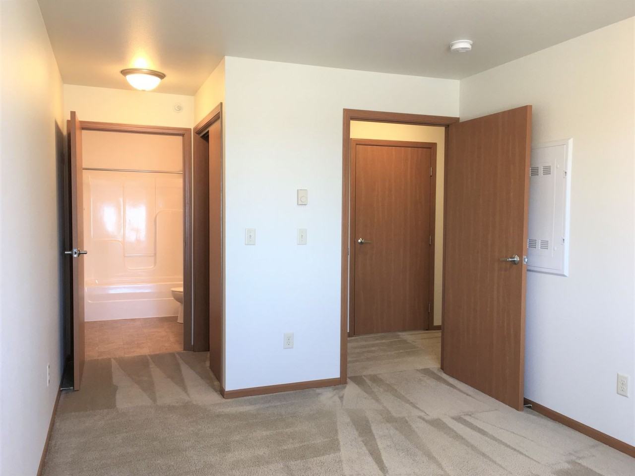 Parkview Apartments - Photo 7 of 27