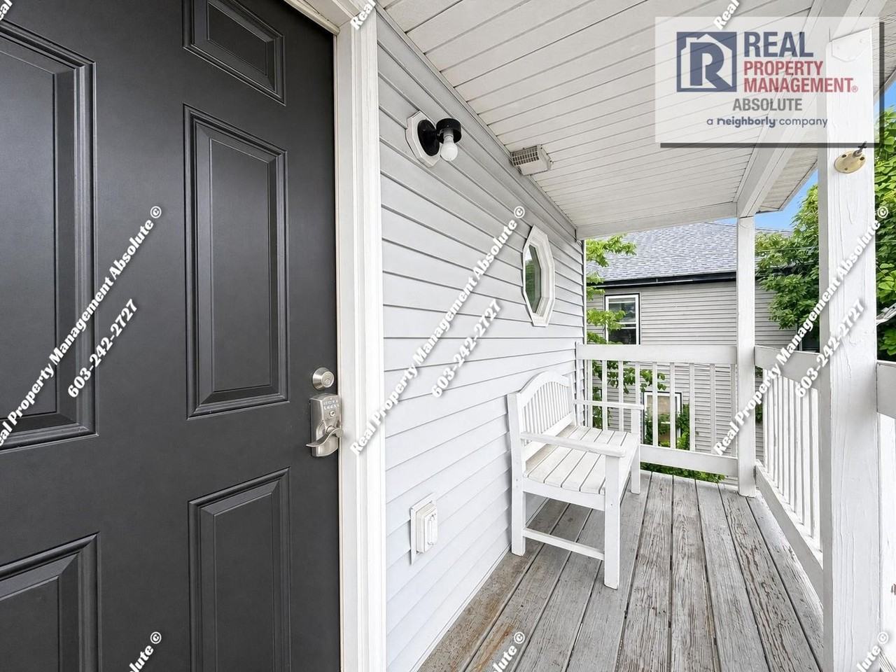 68 Lake St - Photo 5 of 21