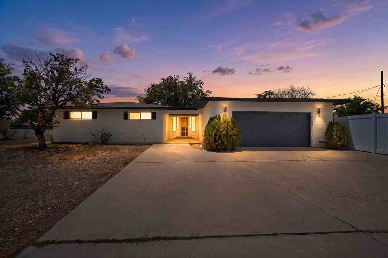 824 Ortega Rd Nw - Photo 2 of 45