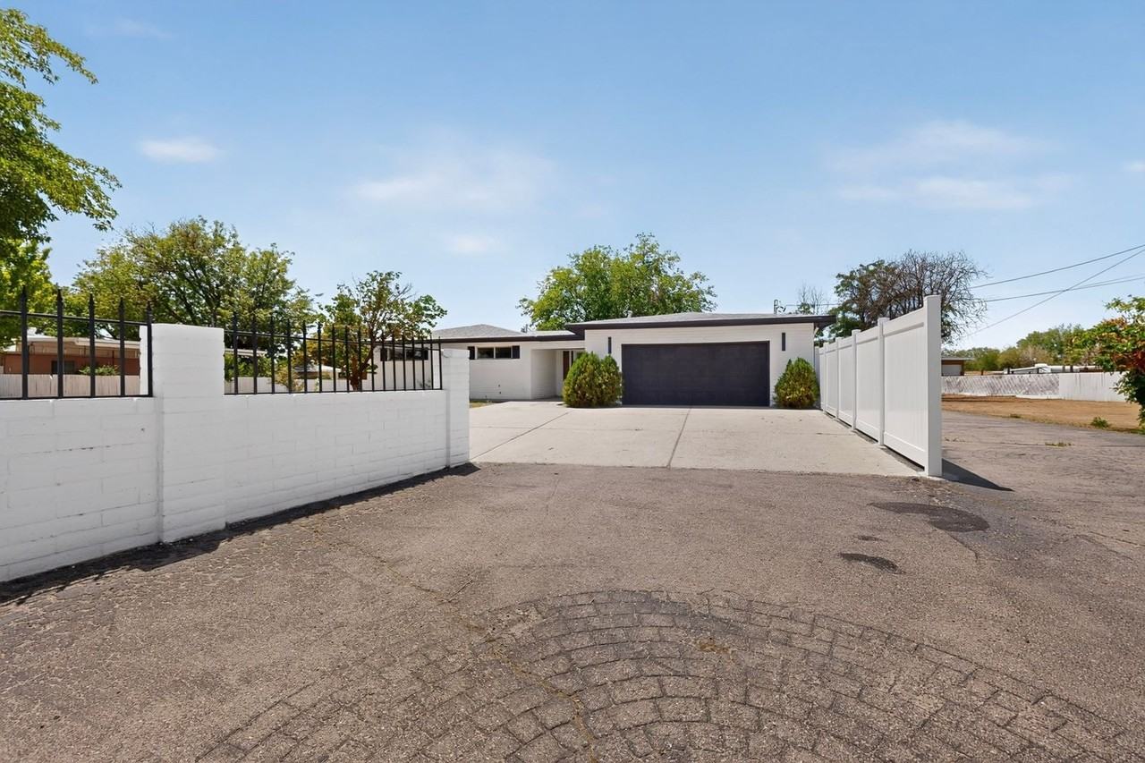824 Ortega Rd Nw - Photo 5 of 45