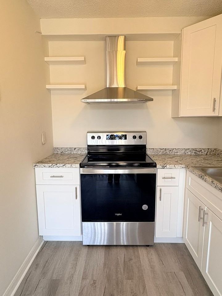 5584 Malt Dr #4 - Photo 2 of 18