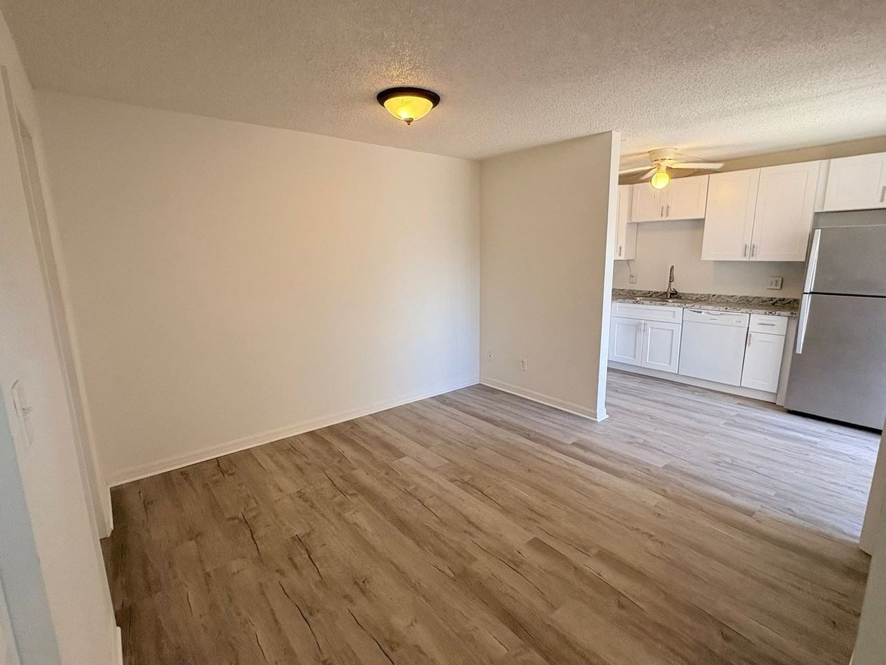 5584 Malt Dr #4 - Photo 4 of 18