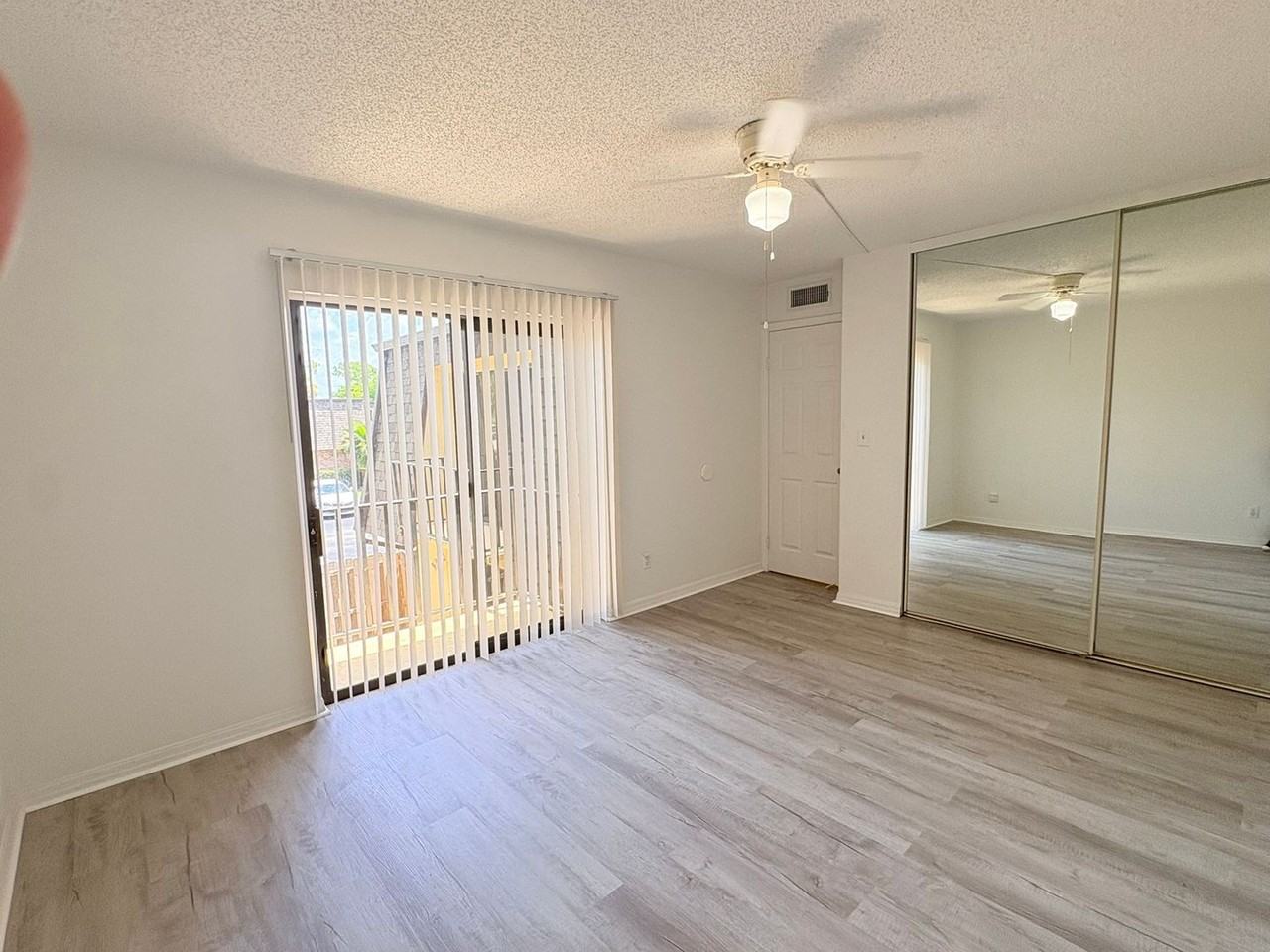 5584 Malt Dr #4 - Photo 7 of 18