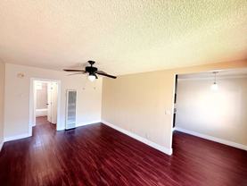 925 Enterprise Avenue - Photo 1 of 1