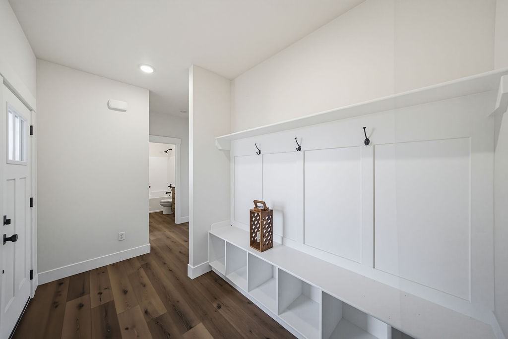 435 River Pkwy - Photo 3 of 50