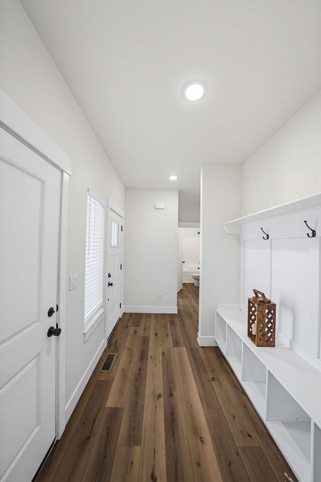 435 River Pkwy - Photo 4 of 50