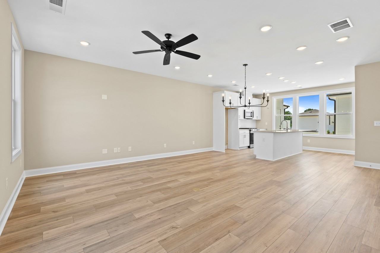 422 Trumpeter Street - 1 #1 - Photo 2 of 11