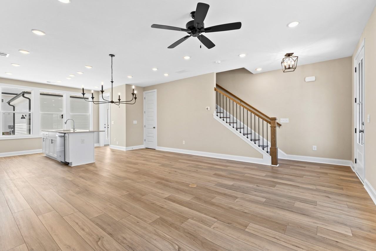 422 Trumpeter Street - 1 #1 - Photo 3 of 11