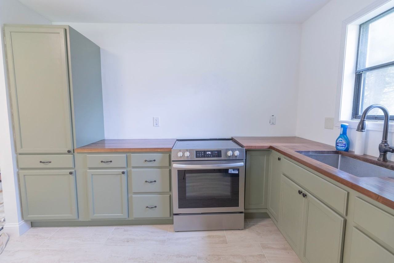 1850 W Amos Dr - Photo 3 of 18