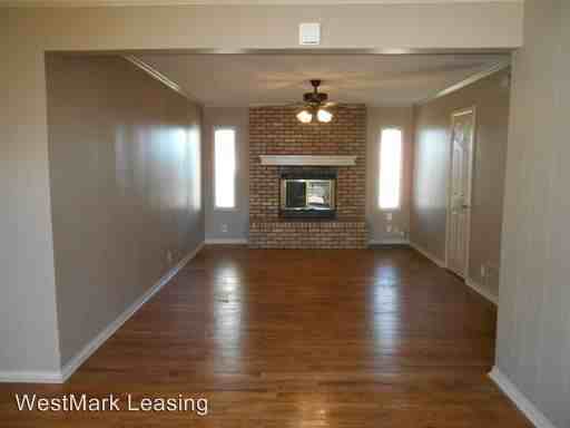 4020 38th St - Photo 3 of 23