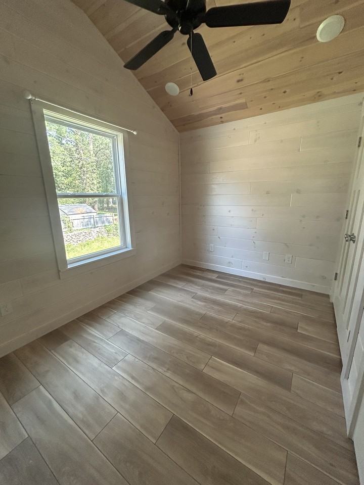 2915 Oakview Rd #1 - Photo 6 of 7