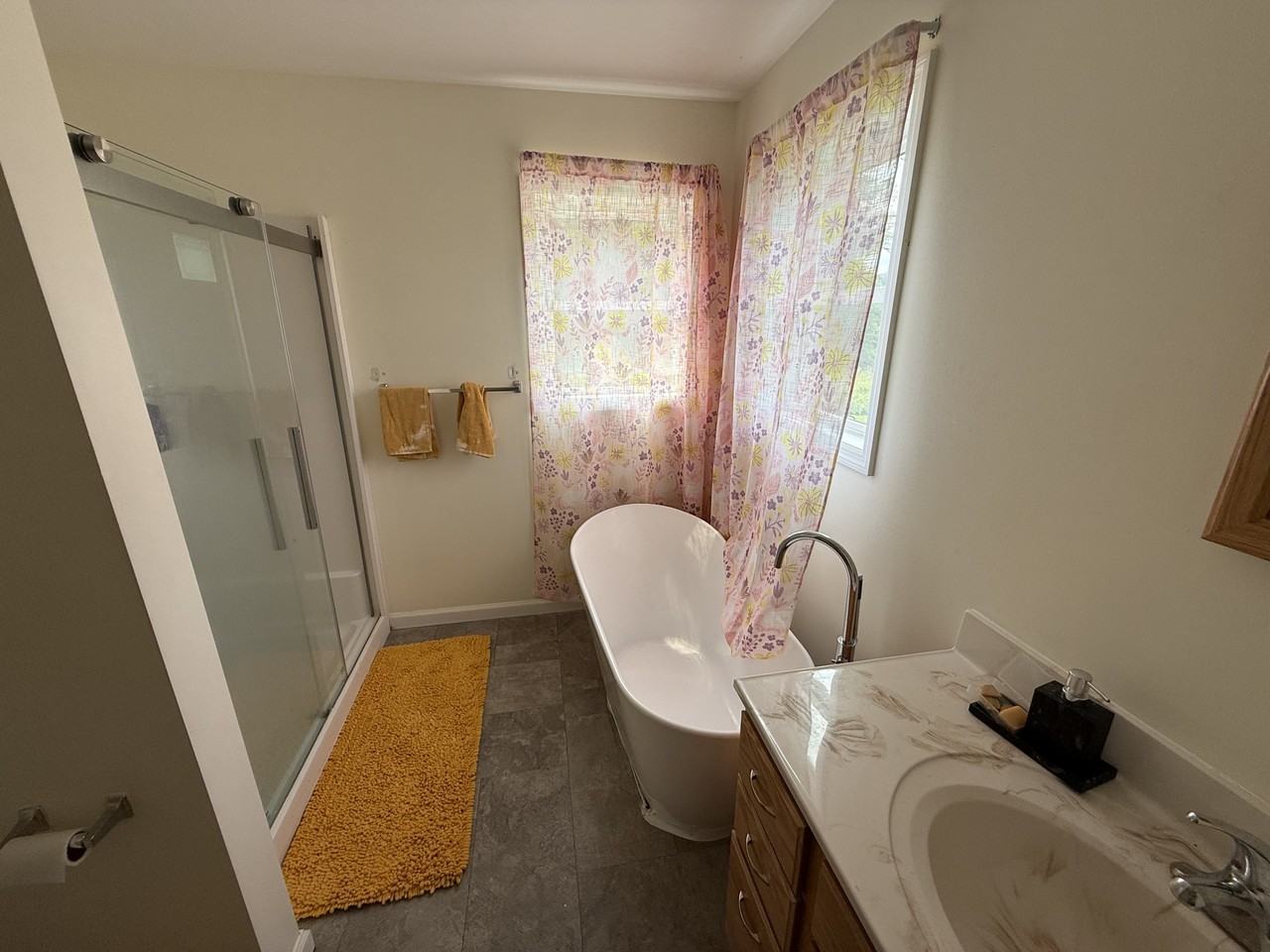1258 Warren Rd - Photo 7 of 10