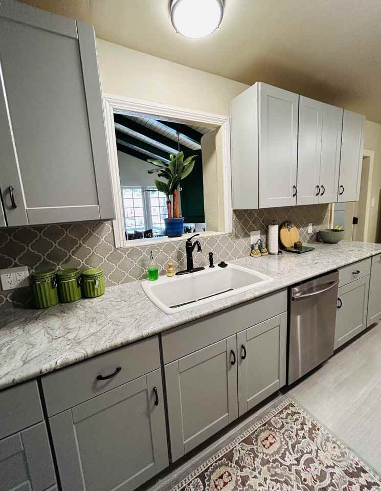 118 Miner St #1 - Photo 7 of 50