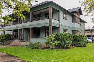 featured image of 614 Lawrence St