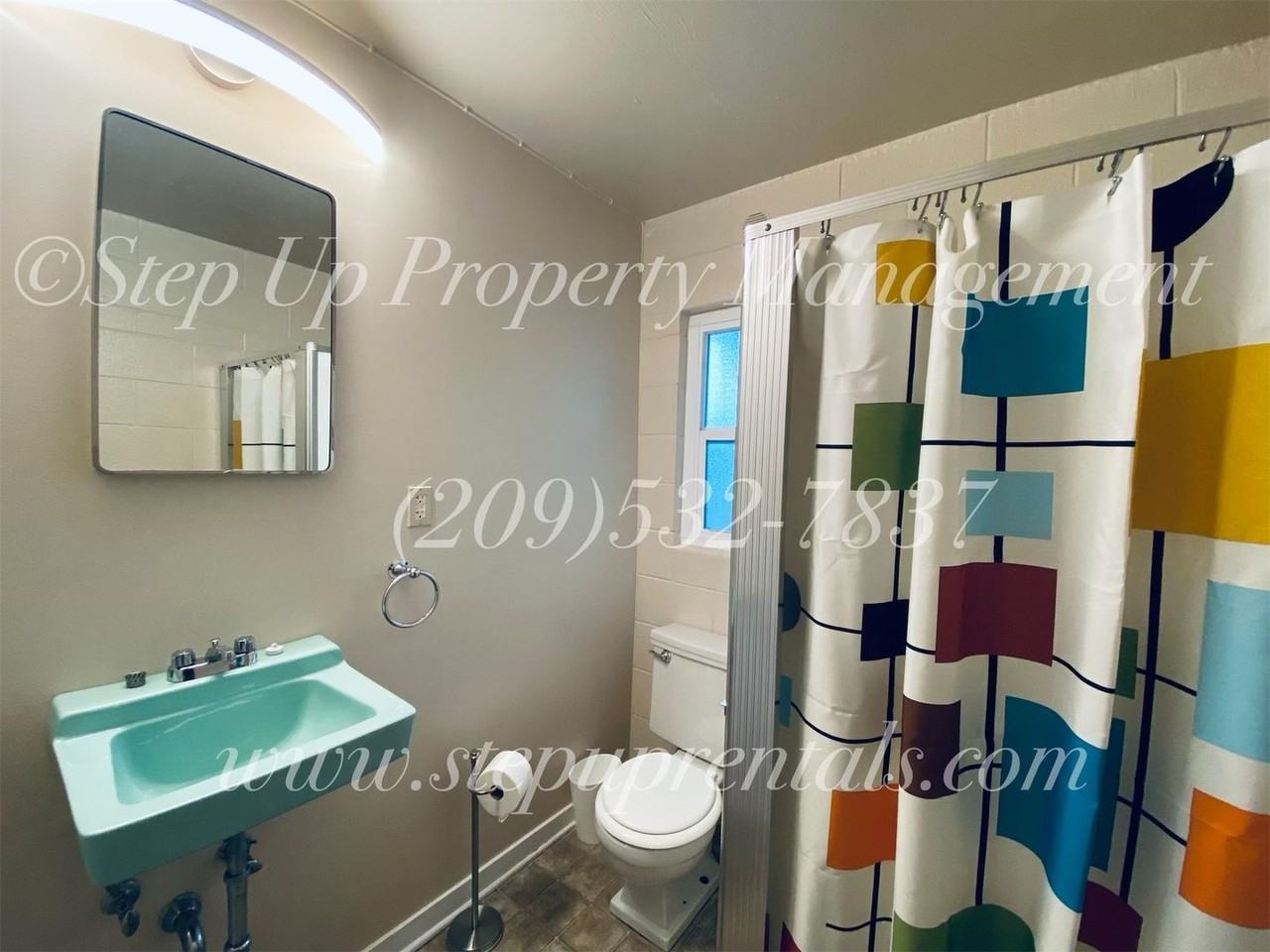 483 E Jackson St - Photo 7 of 10