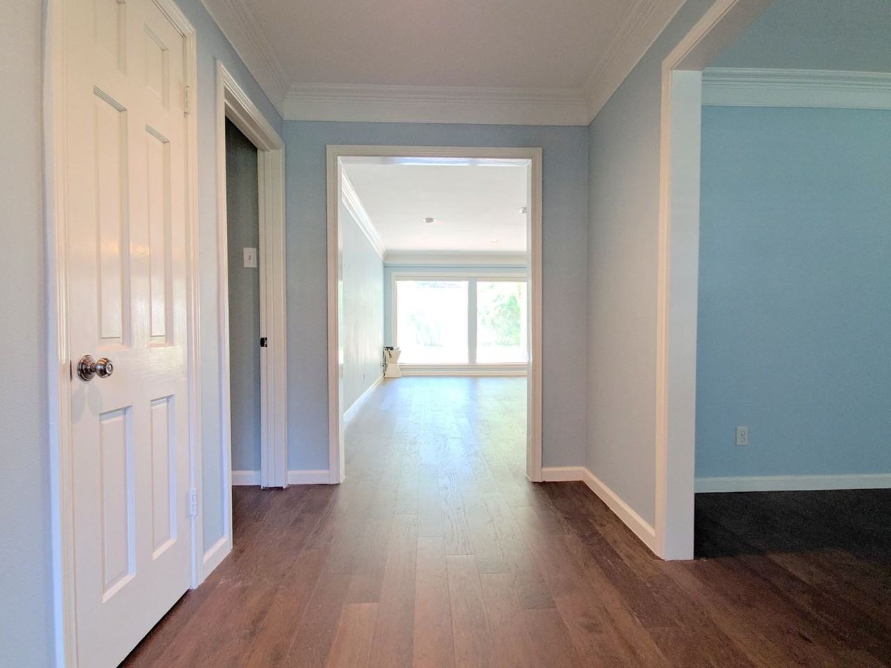139 Haversham Dr - Photo 2 of 26