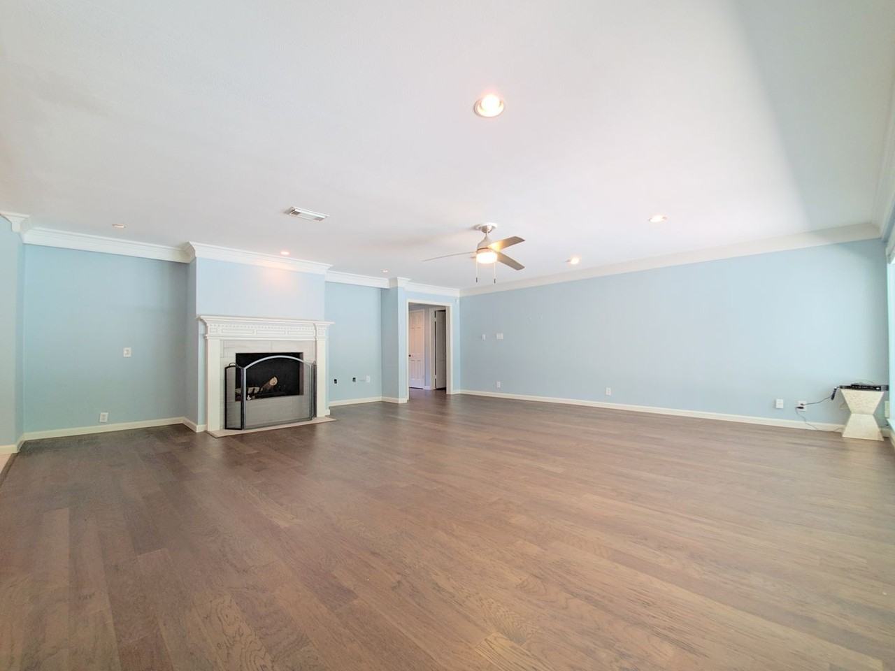 139 Haversham Dr - Photo 5 of 26