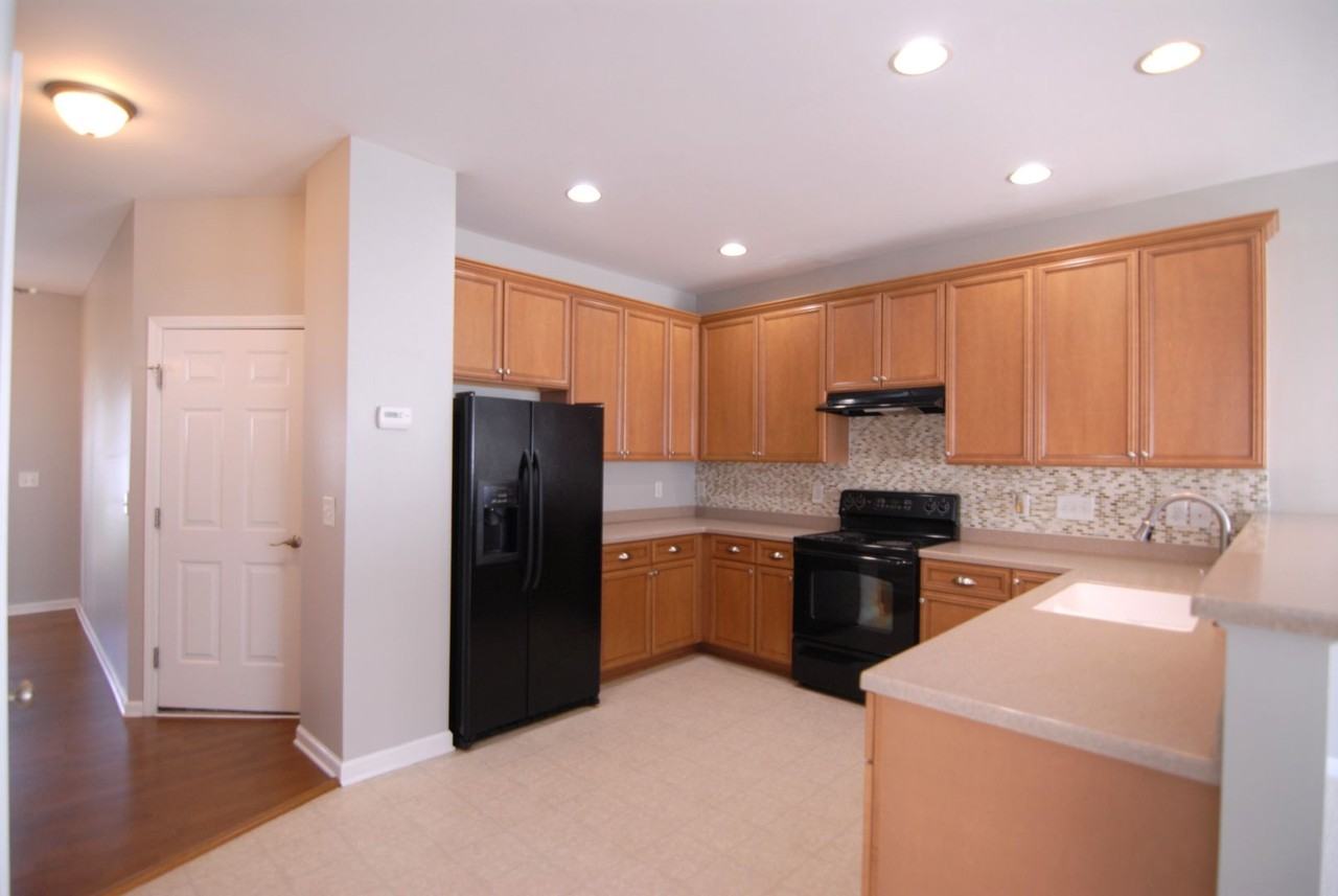 4036 Comrie Ln - Photo 6 of 19