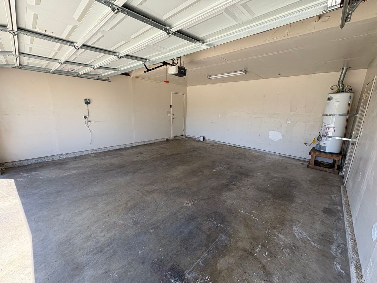 869 Belmont St - Photo 2 of 31