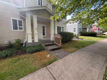 1653 Burnside Pl #B - Photo 1 of 1
