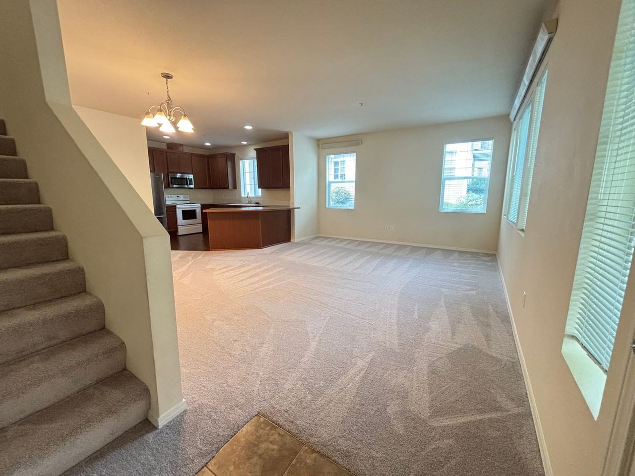 1653 Burnside Pl #B - Photo 2 of 20