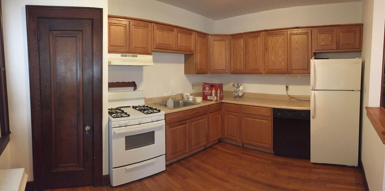 1008 Evergreen Ave - Photo 3 of 5