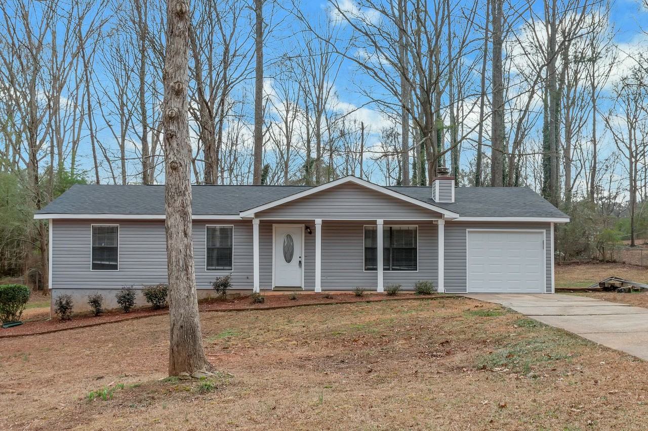 321 Summerwood Ln - Photo 2 of 30