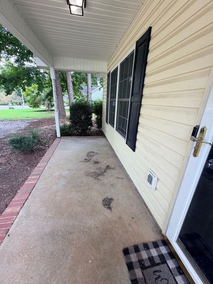 104 Brazington Ct - Photo 2 of 19